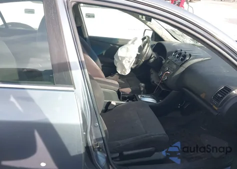 2010 Nissan Altima 2.5 S z USA, uszkodzony, nr VIN 1N4AL2AP3AN548426